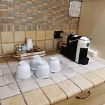 Laoconte Piscina, Jacuzzi E Biliardo Villa