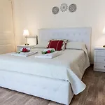 Laoconte Piscina, Jacuzzi E Biliardo