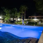 Laoconte Piscina, Jacuzzi E Biliardo Villa Canicattì