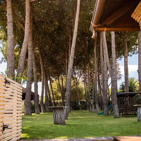 Laoconte Piscina, Jacuzzi E Biliardo * Canicattì