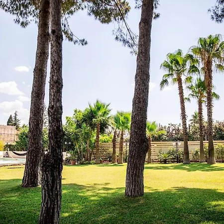 Laoconte Piscina, Jacuzzi E Biliardo Villa