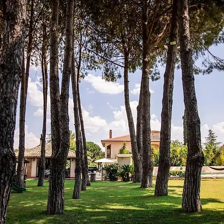 Laoconte Piscina, Jacuzzi E Biliardo * Canicattì