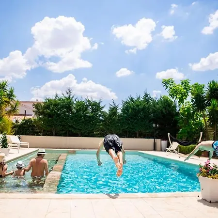 Laoconte Piscina, Jacuzzi E Biliardo Вилла