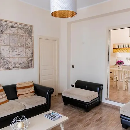 Laoconte Piscina, Jacuzzi E Biliardo Вилла Каникатти