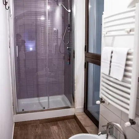 Laoconte Piscina, Jacuzzi E Biliardo Вилла Каникатти