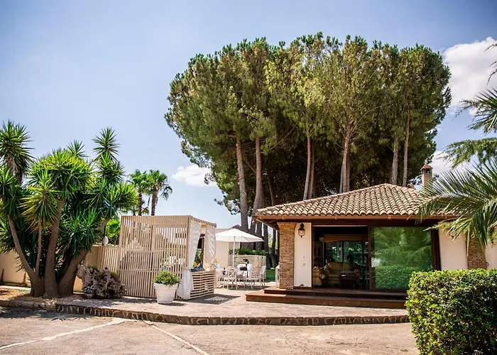 Laoconte Piscina, Jacuzzi E Biliardo