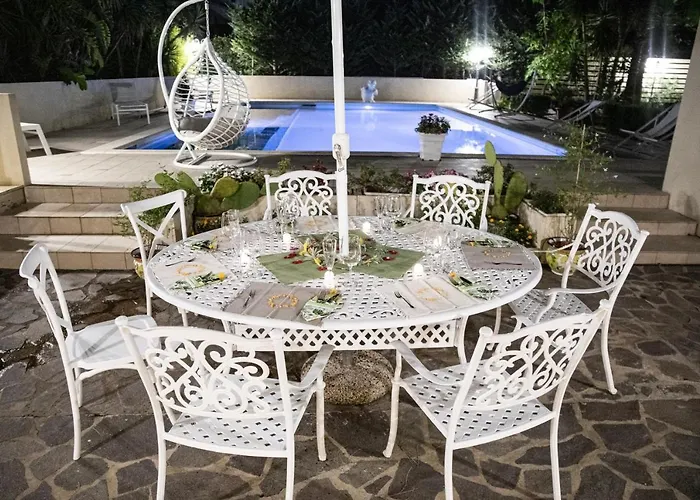 Laoconte Piscina, Jacuzzi E Biliardo Villa Canicattì