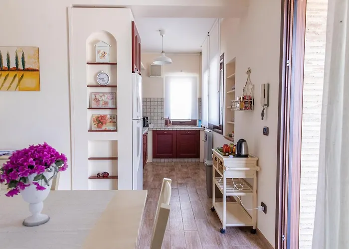 Laoconte Piscina, Jacuzzi E Biliardo Villa *