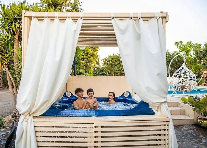 Villa Laoconte Piscina, Jacuzzi E Biliardo *