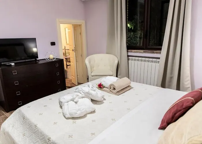 Laoconte Piscina, Jacuzzi E Biliardo Villa *