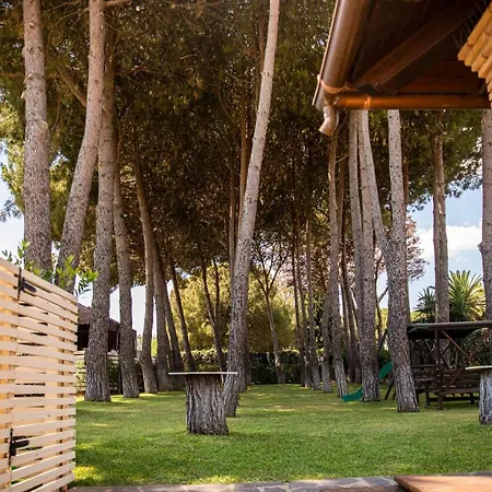 Laoconte Piscina, Jacuzzi E Biliardo * Canicattì